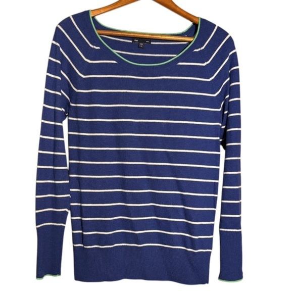 Gap Blue & White Striped Sweater Size Medium Round Neck Long Sleeve Sweater - Picture 1 of 8